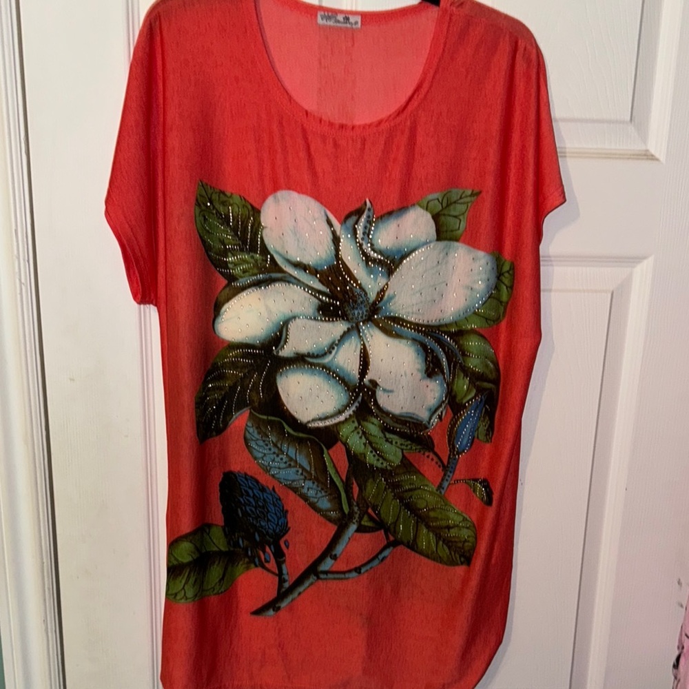 3/$30 Floral Rhinestone Top - Picture 6 of 6
